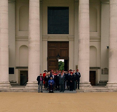 A picture of the members outside the Royal Hospital entrance